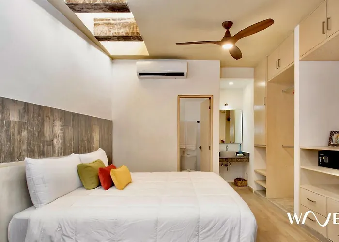 4 Bedroom Spacious Exclusive Townhouse With Private Rooftop And Pool Navio By Waves Villa