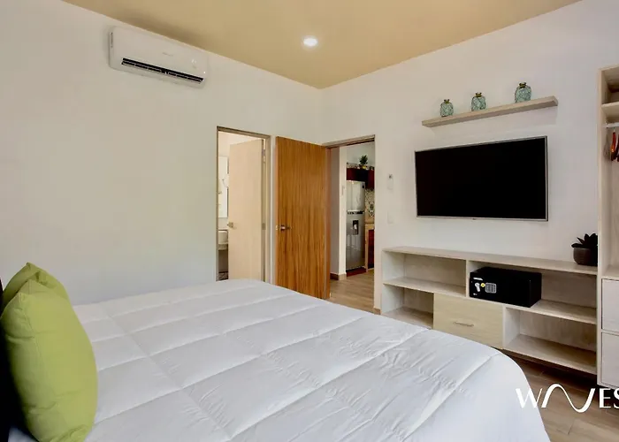 4 Bedroom Spacious Exclusive Townhouse With Private Rooftop And Pool Navio By Waves *