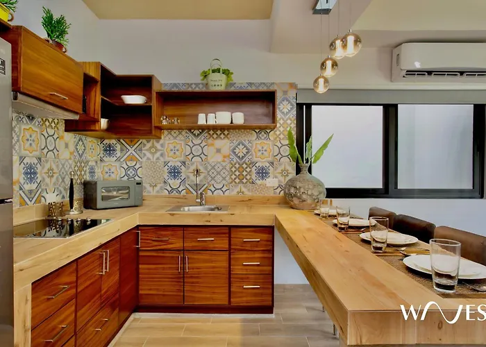 Villa 4 Bedroom Spacious Exclusive Townhouse With Private Rooftop And Pool Navio By Waves